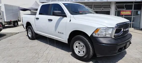 RAM 1500 SLT 1500 Crew Cab Trabajo 3.6L Aut 8 vel 4x4 usado (2020) color Blanco financiado en mensualidades(enganche $94,225 mensualidades desde $8,467)