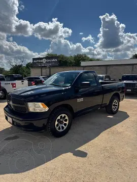 RAM 1500 SLT 1500 Trabajo 3.6L Aut 4x2 usado (2018) color Negro precio $335,000