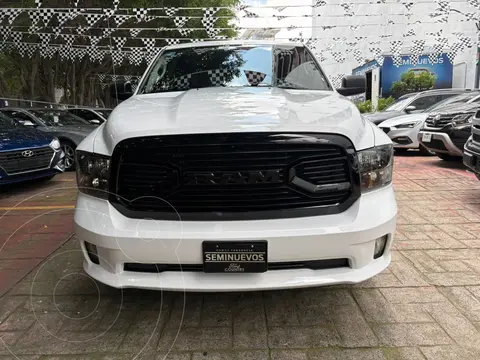 RAM 1500 Hemi Sport 5.7L 4x4 usado (2021) color Blanco precio $549,000