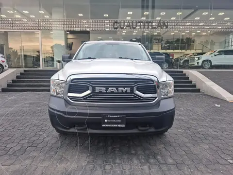 foto RAM 1500 SLT 1500 Crew Cab Trabajo 5.7L Aut 6 vel 4x4 usado (2020) color Blanco precio $512,160