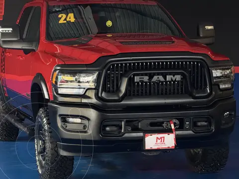 RAM 2500 Power Wagon 6.4L usado (2024) color Rojo financiado en mensualidades(enganche $255,600)
