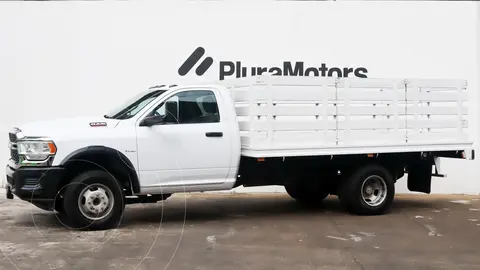 RAM 4000 6.7L Chasis Crew Cab 4x4 usado (2022) color Blanco financiado en mensualidades(enganche $160,380 mensualidades desde $13,665)