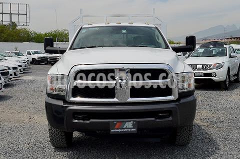 RAM 4000 6.7L Chasis Crew Cabina 4x4 usado (2017) color Blanco precio $509,900