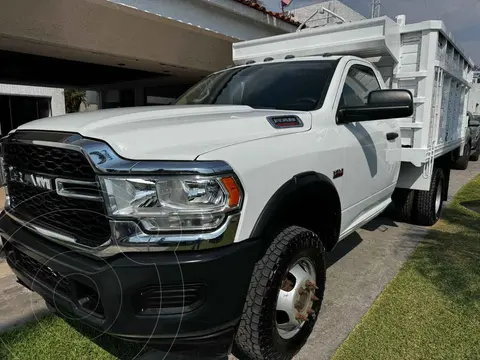 RAM 4000 5.7L Chasis Cabina P 4x2 usado (2020) color Blanco precio $585,000
