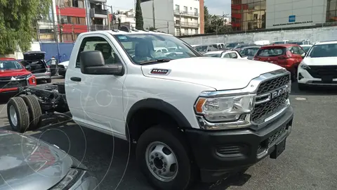 RAM 4000 5.7L Chasis PL 4x2 nuevo color Blanco precio $944,900