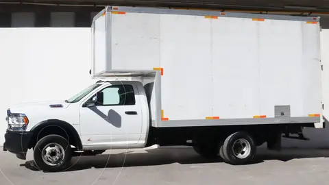 RAM 4000 5.7L Chasis Cabina PL 4x2 usado (2021) color Blanco financiado en mensualidades(enganche $180,180 mensualidades desde $15,352)