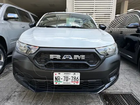 RAM 700 SLT Regular Cab usado (2021) color Blanco precio $264,900