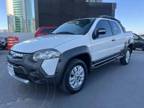 RAM 700 Club Cab usado (2016) color Blanco precio $219,000