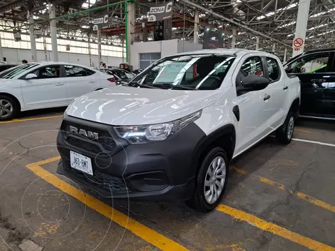 RAM 700 SLT Regular Cab usado (2022) color Blanco financiado en mensualidades(enganche $87,000 mensualidades desde $6,060)