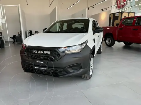 RAM 700 Tradesman Crew Cab nuevo color A eleccion financiado en mensualidades(enganche $147,562 mensualidades desde $8,608)