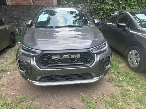 RAM 700 Laramie Turbo Aut usado (2025) color Gris financiado en mensualidades(enganche $86,000 mensualidades desde $11,176)