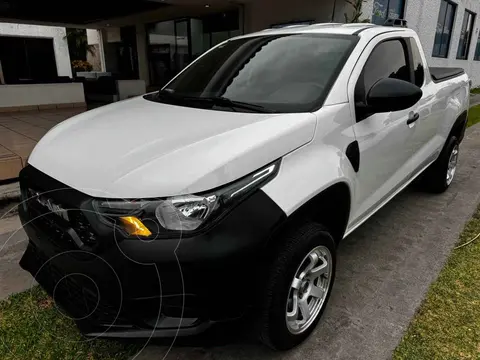 RAM 700 Tradesman Crew Cab usado (2025) color Blanco precio $298,000