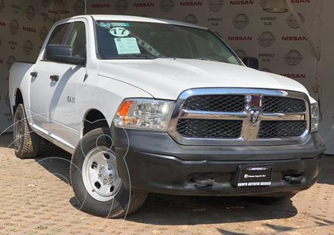 foto RAM 1500 1500 Mild Hybrid Longhorn Crew Cab 4X4 usado (2017) color Blanco Perla precio $380,000