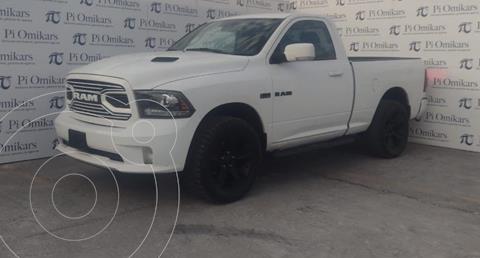 foto RAM RAM R/T Regular Cab 2500 5.7L 4x4 usado (2018) color Blanco precio $495,000