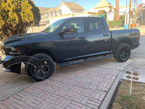 foto RAM 1500 R/T Crew Cab 2500 5.7L 4x4 usado (2018) color Azul precio $580,000