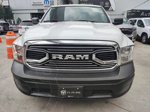 RAM SLT 1500 Crew Cab 4x4 V8 usado (2022) color Blanco precio $720,000