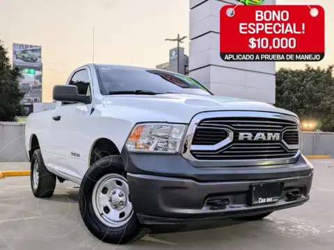 RAM ST 1500 Regular Cab 3.6L 4x4 Aut 8 usado (2020) color Blanco precio $379,000