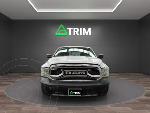 RAM ST 1500 Regular Cab 3.6L 4x4 Aut 8 usado (2020) color Blanco precio $382,400