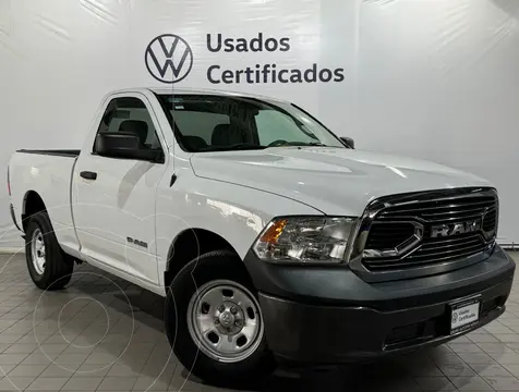 RAM ST 1500 Regular Cab 3.6L 4x4 Aut 8 usado (2020) color Blanco precio $367,000