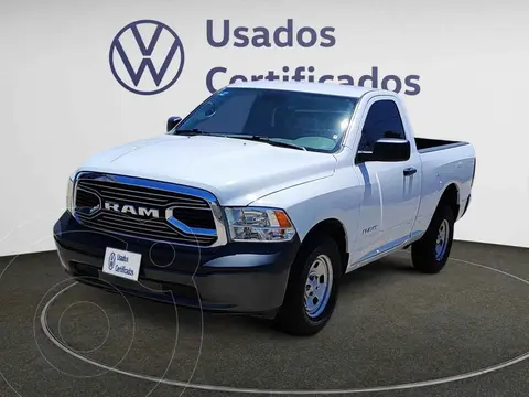 RAM ST 1500 Regular Cab 3.6L 4x2 Aut usado (2020) color Blanco precio $370,900