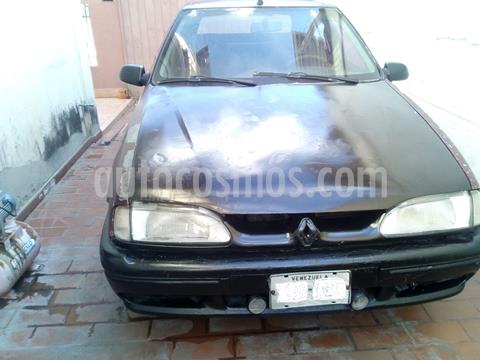 foto Renault 19 Sena L4 1.8i usado (1994) color Rojo precio u$s1.000