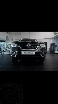 foto Renault Alaskan Confort 4x2 usado (2023) color Negro Nacré precio $6.000.000