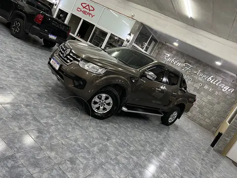 Renault Alaskan Intens 4x4 usado (2022) color Marron Metalico precio $35.000.000