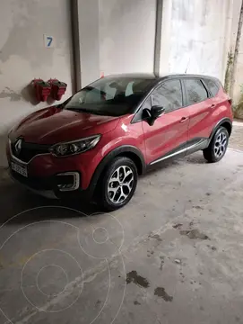 Renault Captur Intens usado (2022) color Rojo precio u$s26.000