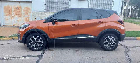 Renault Captur Intens 1.6 CVT usado (2018) color Naranja precio u$s16.900