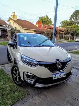 Renault Captur Intens usado (2017) color Beige precio $19.300.000