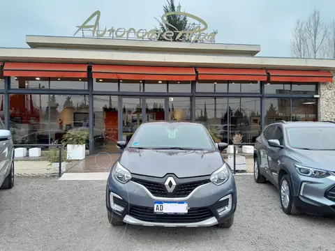 Renault Captur CAPTUR 1.6 INTENS CVT usado (2019) color Gris Oscuro precio u$s15.000