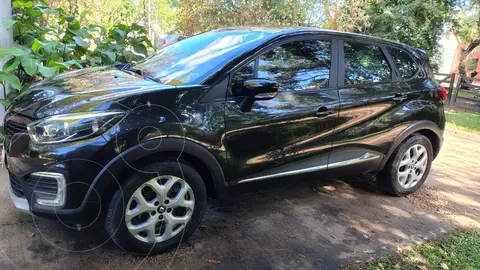 Renault Captur Zen usado (2017) color Negro precio $21.000.000