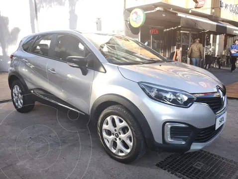 Renault Captur Zen usado (2018) color Gris precio $18.500.000