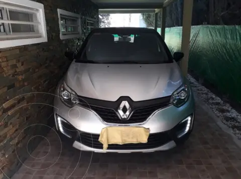 Renault Captur Zen usado (2018) color Plata precio $5.650.000