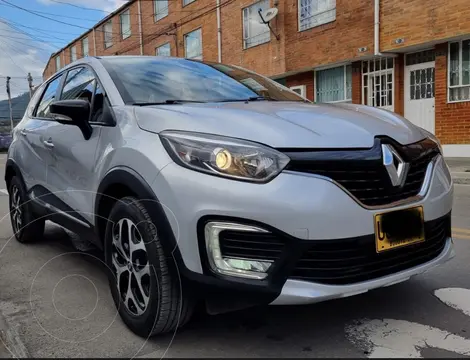 Renault Captur 2.0L Intens Aut usado (2018) color Gris precio $63.000.000