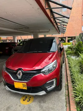 Renault Captur 2.0L Intens Aut usado (2019) color Rojo precio $68.000.000