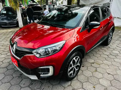 Renault Captur Iconic usado (2021) color Rojo financiado en mensualidades(enganche $86,750 mensualidades desde $6,398)