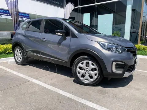 Renault Captur Intens Aut usado (2018) color Gris precio $180,000