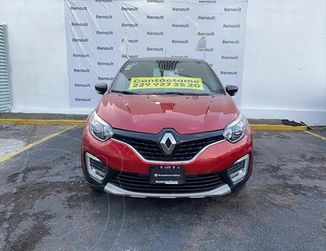 Renault Captur Iconic usado (2021) color Rojo precio $375,000