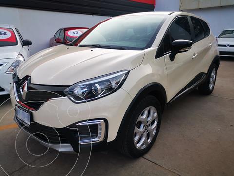 foto Renault Captur Intens Aut usado (2018) color Blanco precio $237,000