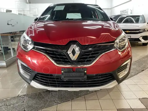 Renault Captur Iconic usado (2020) color Rojo Cobrizo financiado en mensualidades(enganche $84,250 mensualidades desde $6,161)