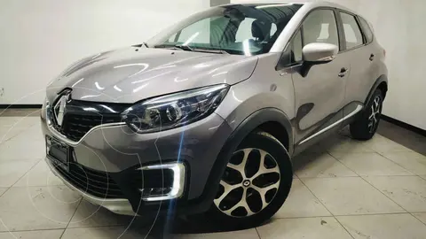 Renault Captur Bose usado (2020) color Gris financiado en mensualidades(enganche $89,925 mensualidades desde $9,904)