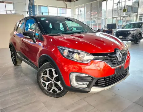 Renault Captur Iconic usado (2021) color Rojo financiado en mensualidades(enganche $106,883 mensualidades desde $4,592)