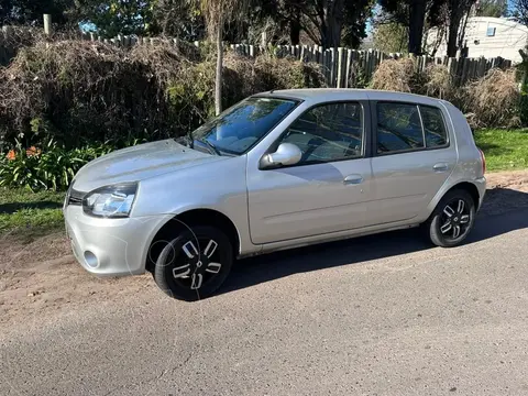 Renault Clio Mio 5P Dynamique usado (2016) color Gris financiado en cuotas(anticipo $1.000.000 cuotas desde $250.000)