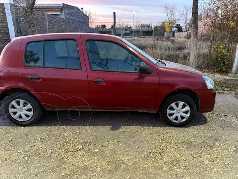Renault Clio Mio 5P Confort usado (2014) color Rojo precio $9.500.000