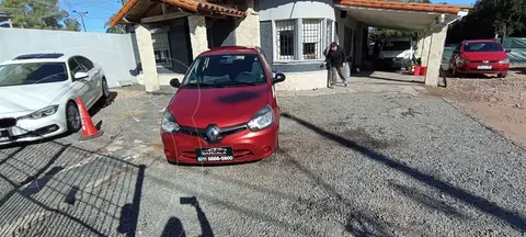 Renault Clio Mio 5P Confort Plus usado (2014) color Rojo Fuego financiado en cuotas(anticipo $5.500.000)