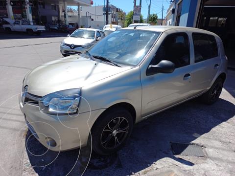 foto Renault Clio Mío 5P Confort usado (2015) color Beige Pimienta precio $1.200.000