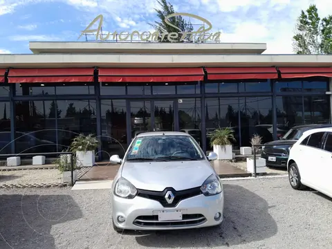 Renault Clio CLIO MIO 1.2 5 P DYNAMIQUE SAT usado (2015) color Gris precio u$s8.500