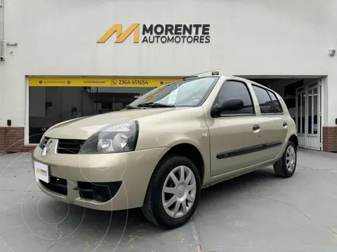 Renault Clio 5P 1.2 Pack usado (2011) color Bronce precio $10.990.000