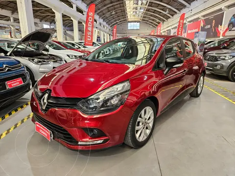 Renault Clio 1.2L Authentique usado (2019) color Rojo Fuego financiado en cuotas(pie $1.400.000)